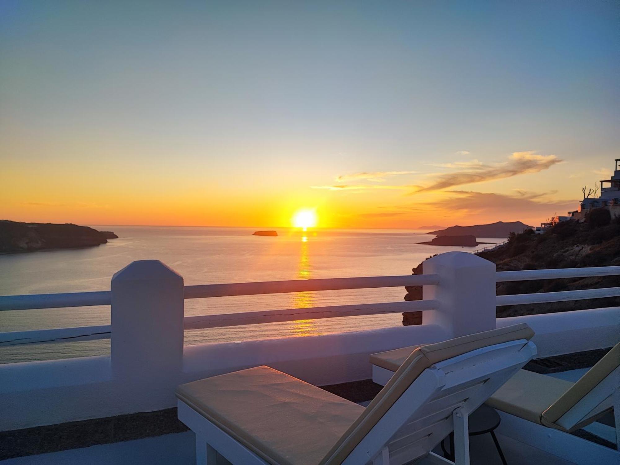 The Cliff Reflections - Adults Only Apartment Megalochori  Luaran gambar